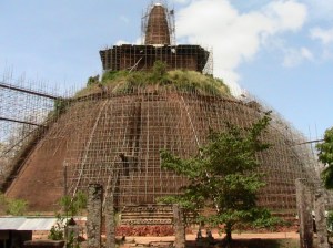 Abhyagiri Dagoba