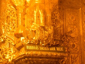 Buddha's Sacred Hair Relic - Botataung Pagoda
