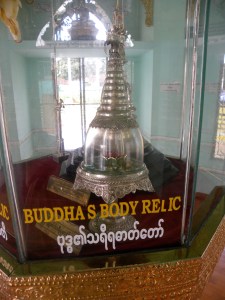 Inside the Buddha Body Relic Pagoda - Botataung complex