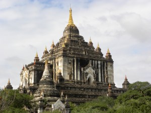 Thatbinnyu Temple