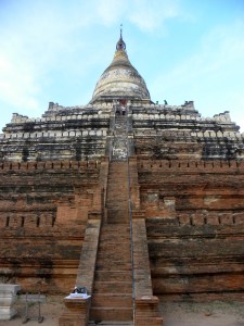 Shwesandaw Pagoda