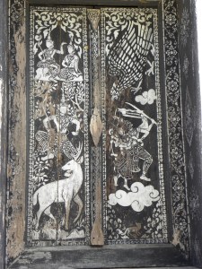 Stenciled door panel at Wat That Luang